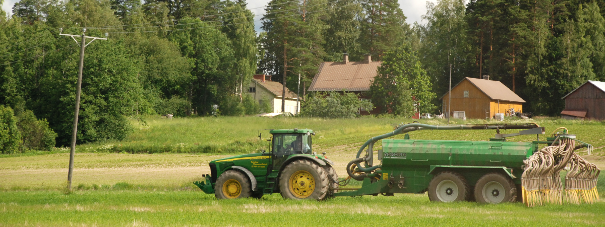 Középpontban a mezőgazdasági abroncsok